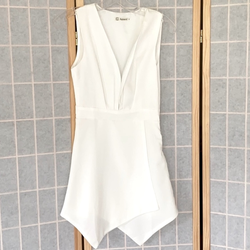 NWOT Apparel C White Envelope Skirt Dress